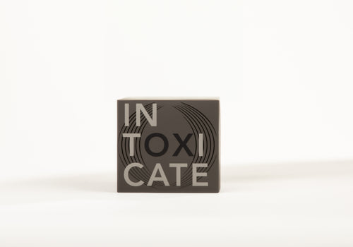 Intoxicate Serum - Sérum neurocosmético antioxidante que ilumina y calma la rojez