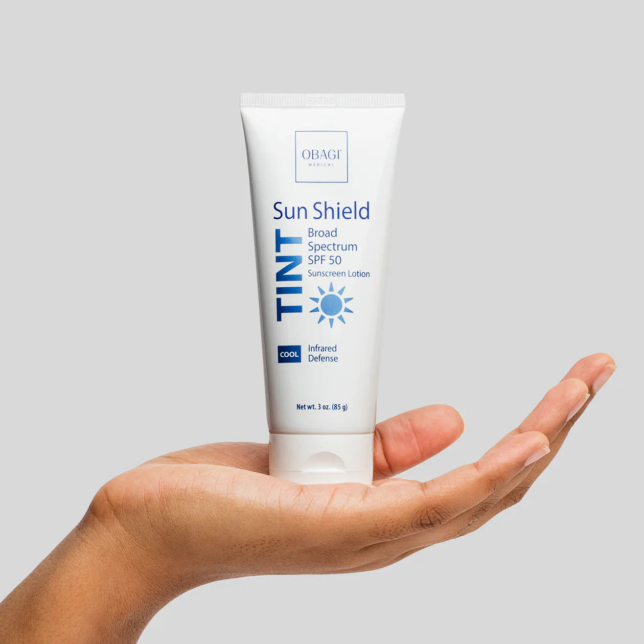 OBAGI Sun Shield Tint Cool SPF 50 - Protector solar de amplio espectro con tonos frios